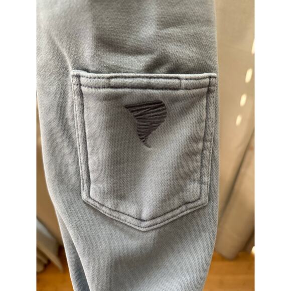 Carhartt WIP X INVINCIBLE Pigment Dyed Sweatshirt Mirror m med - Picture 9 of 13